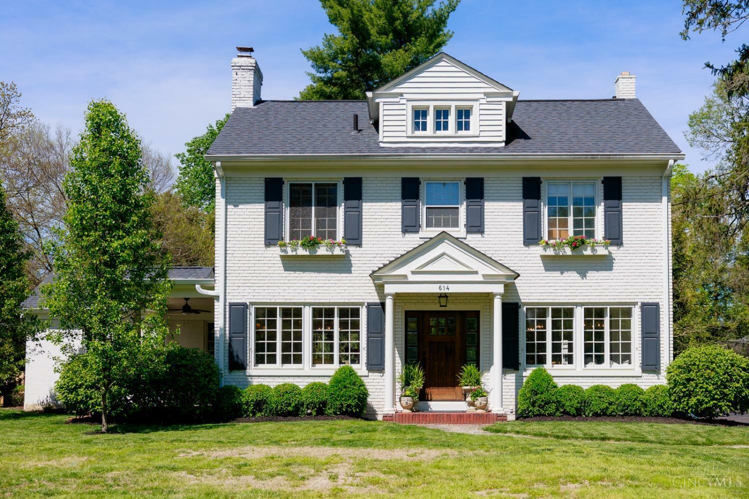 Property Photo: 614 Floral Avenue OH 45174
