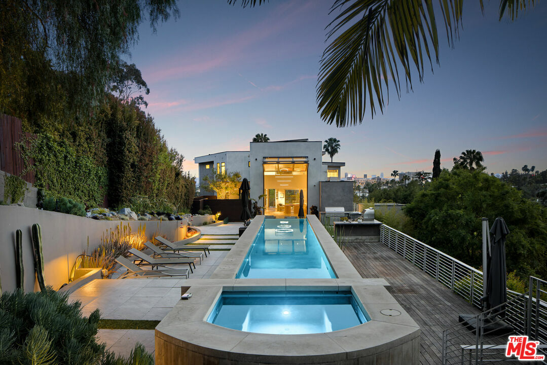 Property Photo:  5751 Valley Oak Dr  CA 90068 