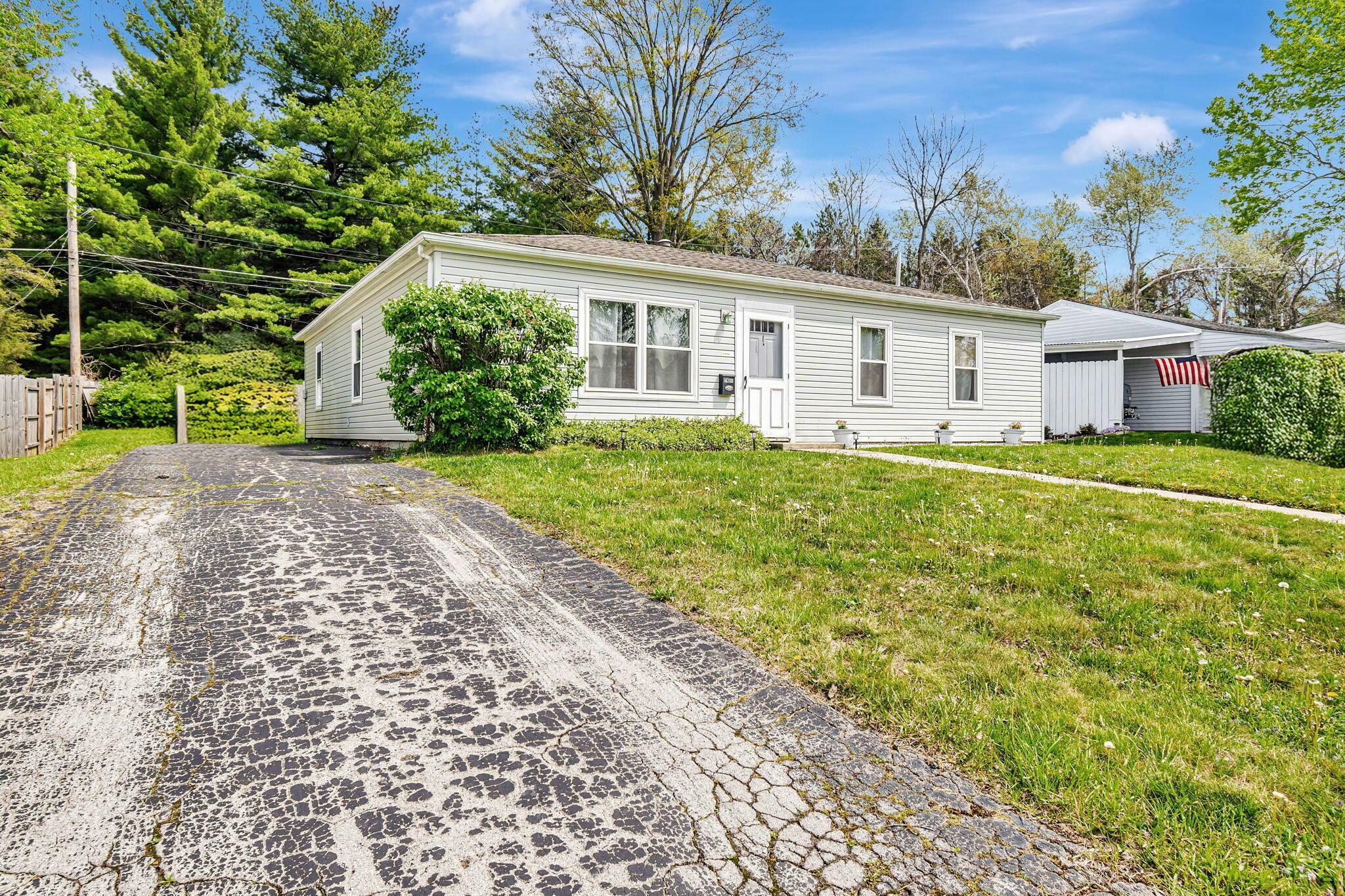 Property Photo: 7418 Marlan Avenue OH 43068