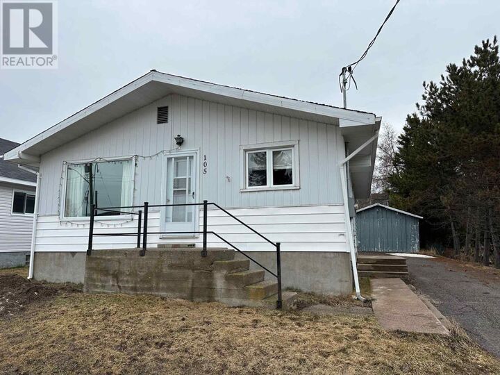 105 Columbia St — photo 1