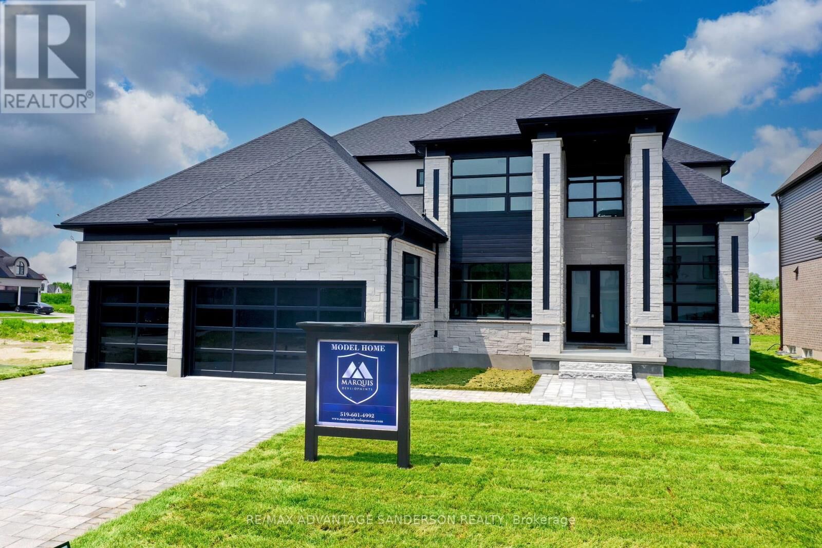 Photo de la propriété: 588 Creekview Chase ON N6G 3X9