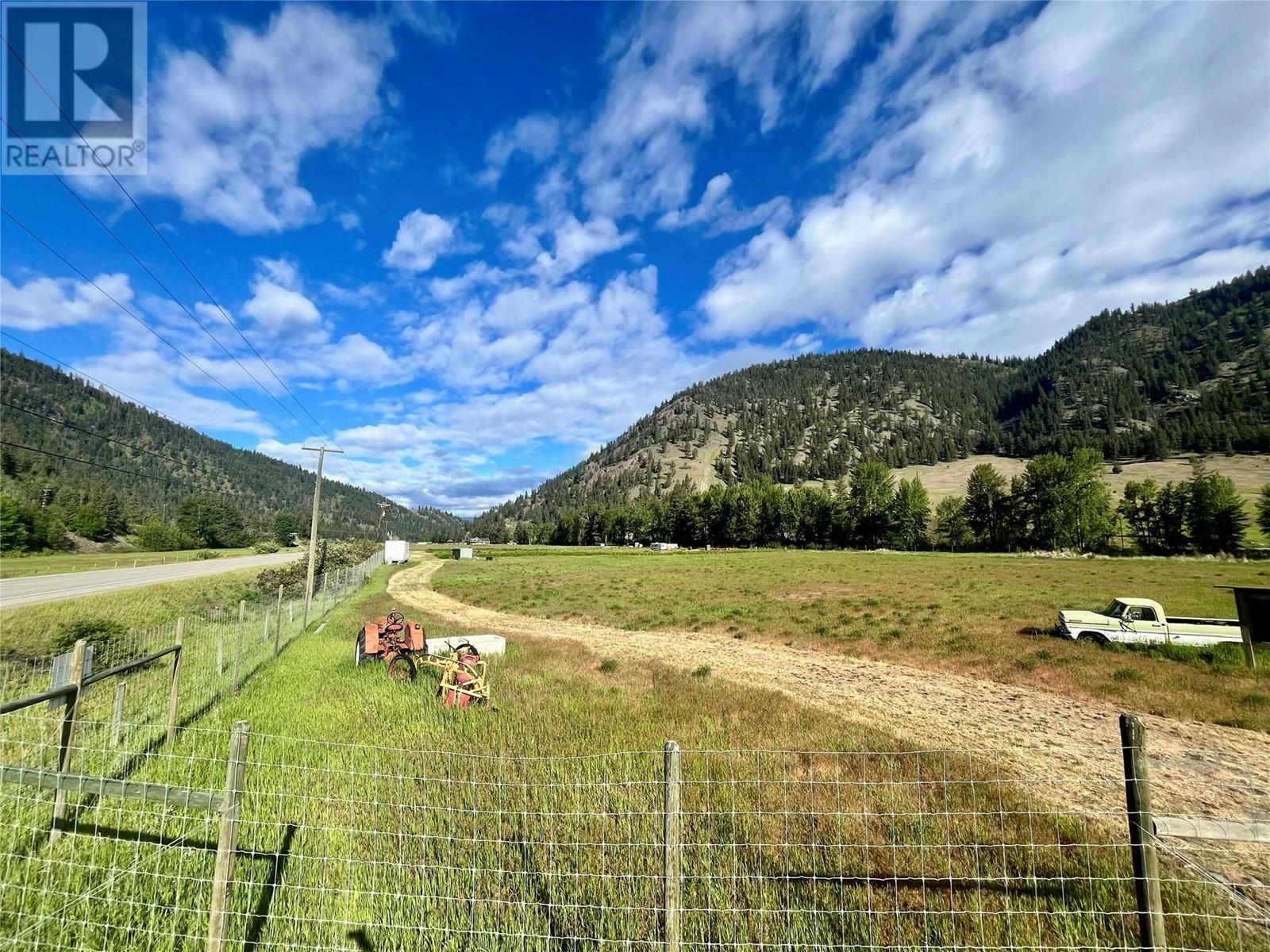 Property Photo:  786 Highway 3 Other  BC V0X 1W0 