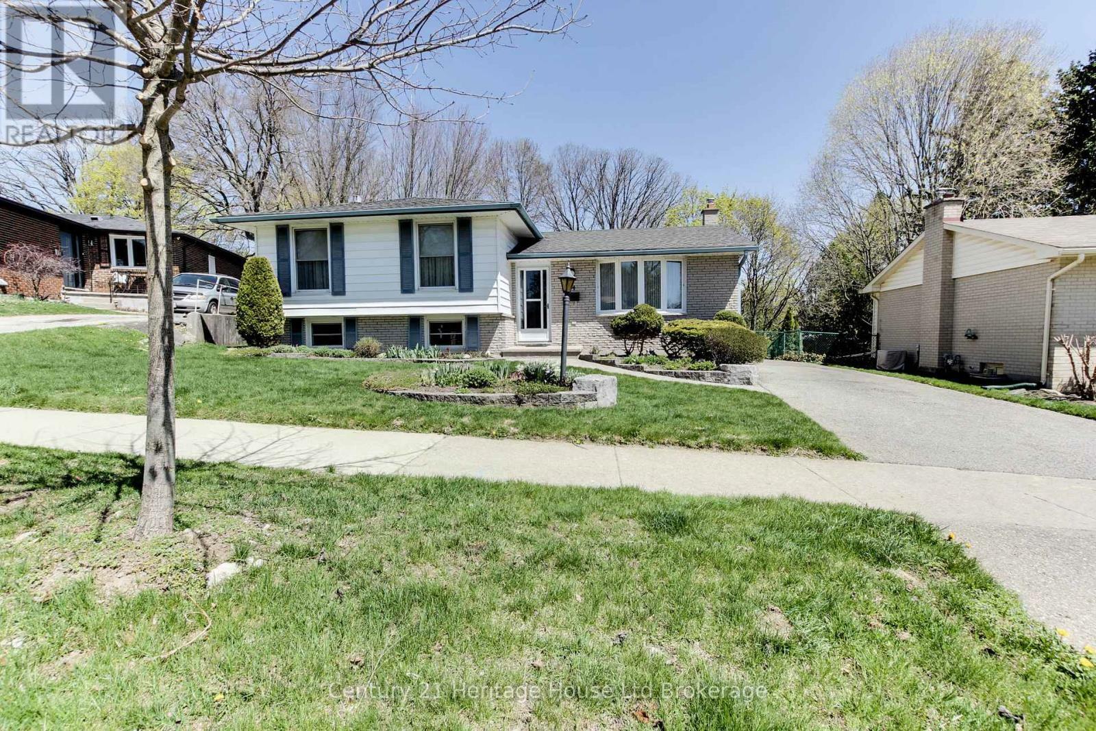 Property Photo: 24 Killarney Road ON N5X 2A7