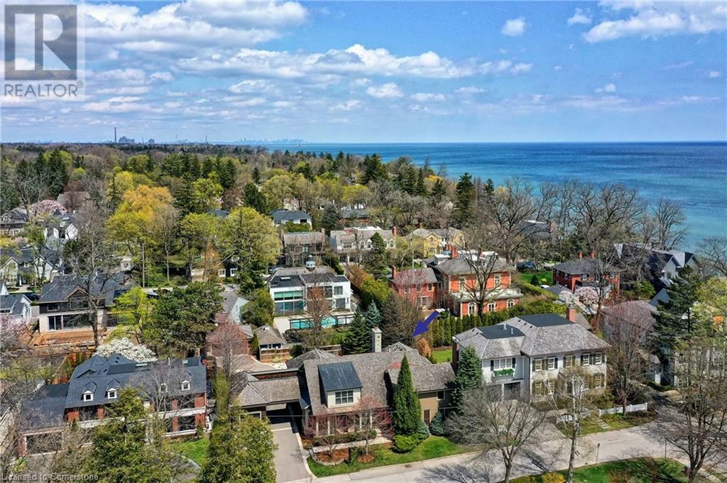 Photo de la propriété: 47 Allan Street ON L6J 3M7