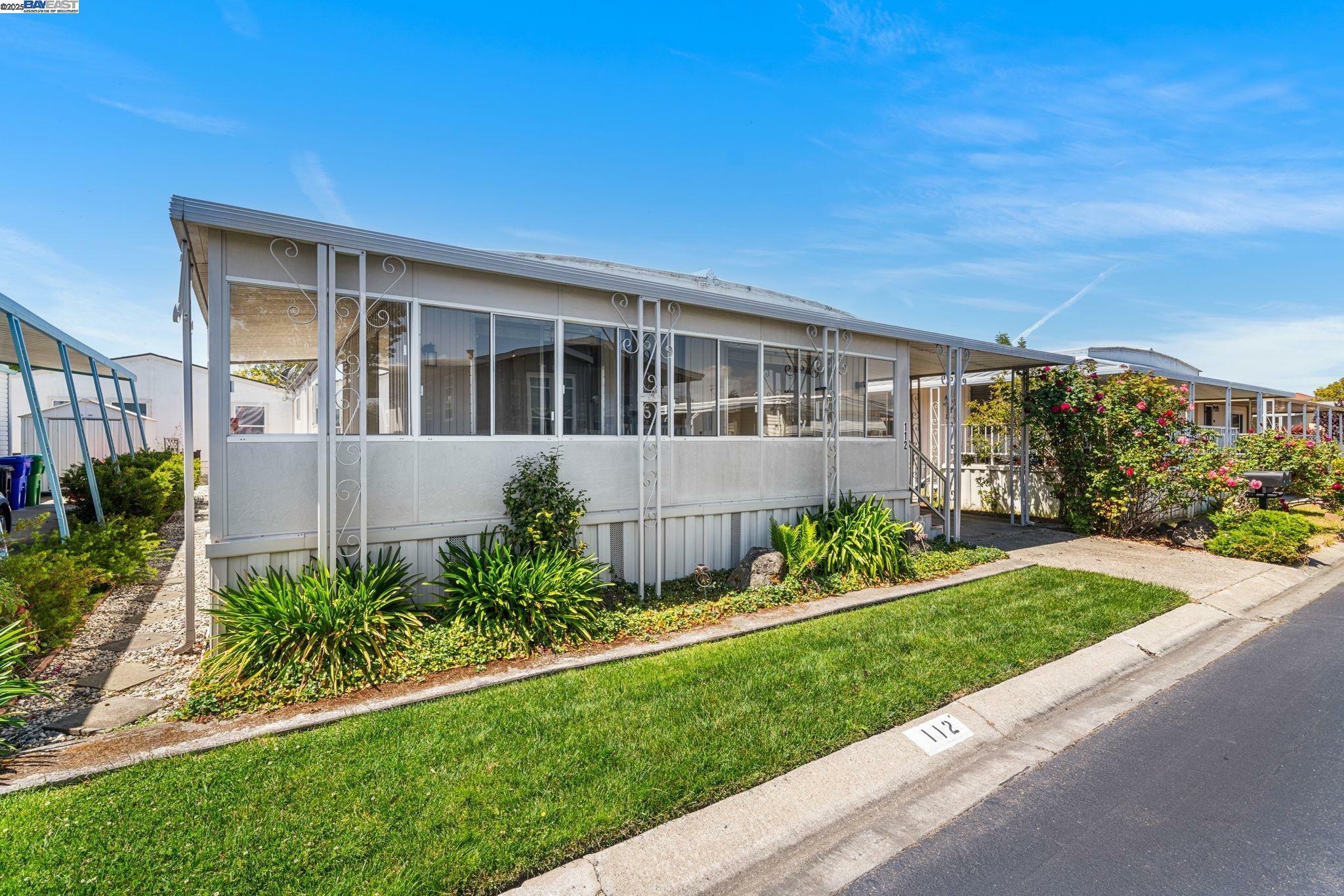 Property Photo: 112 Santa Teresa CA 94579