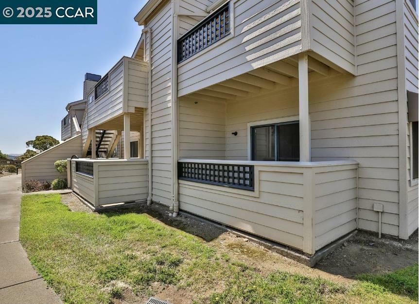 Property Photo: 1201 Glen Cove Pkwy, 1801 CA 94591