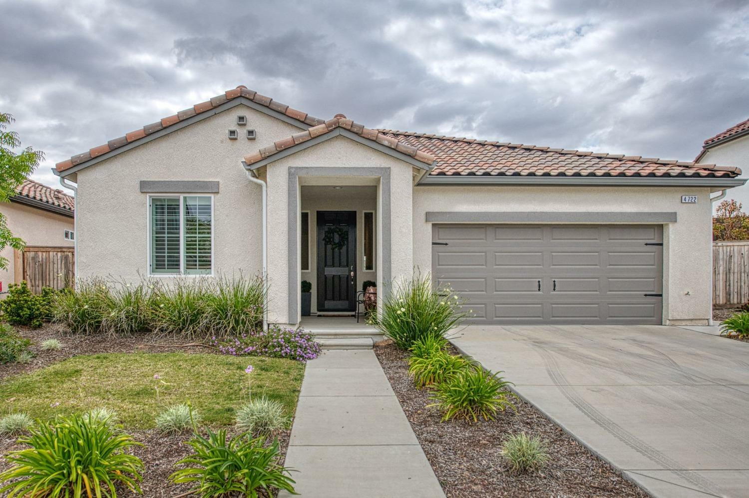 Property Photo:  4722 Orchard Hills Road  CA 93636 