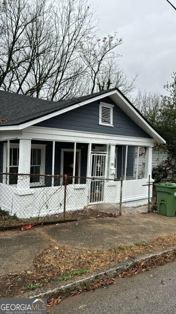 Property Photo: 923 Ira Street SW GA 30310