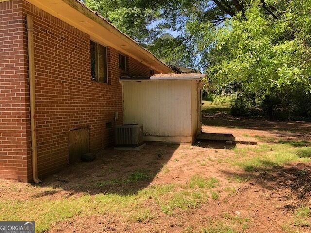 Property Photo: 6186 Green Acres Drive SW GA 30014