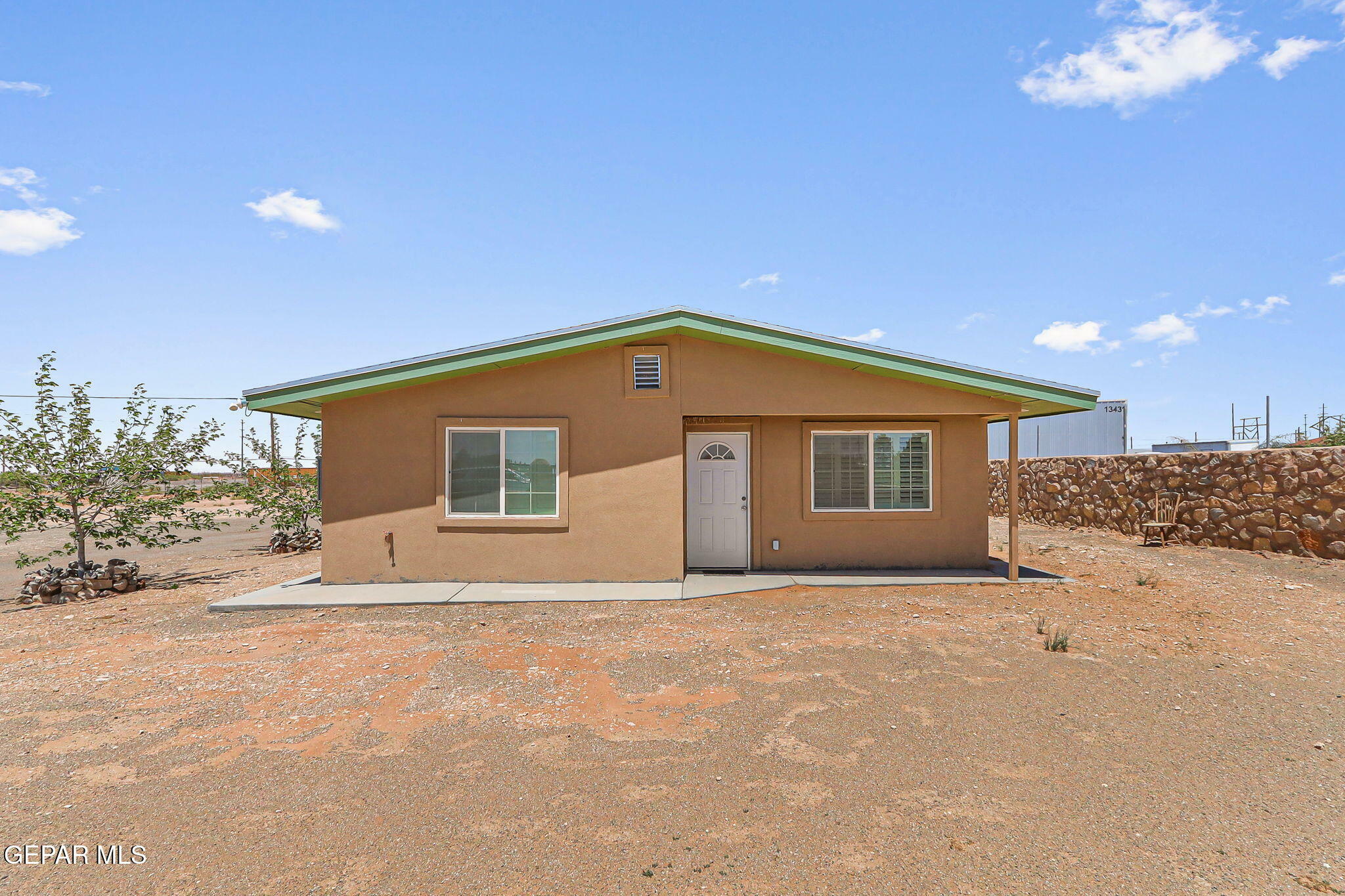 Property Photo: 13421 Soleen Road TX 79938