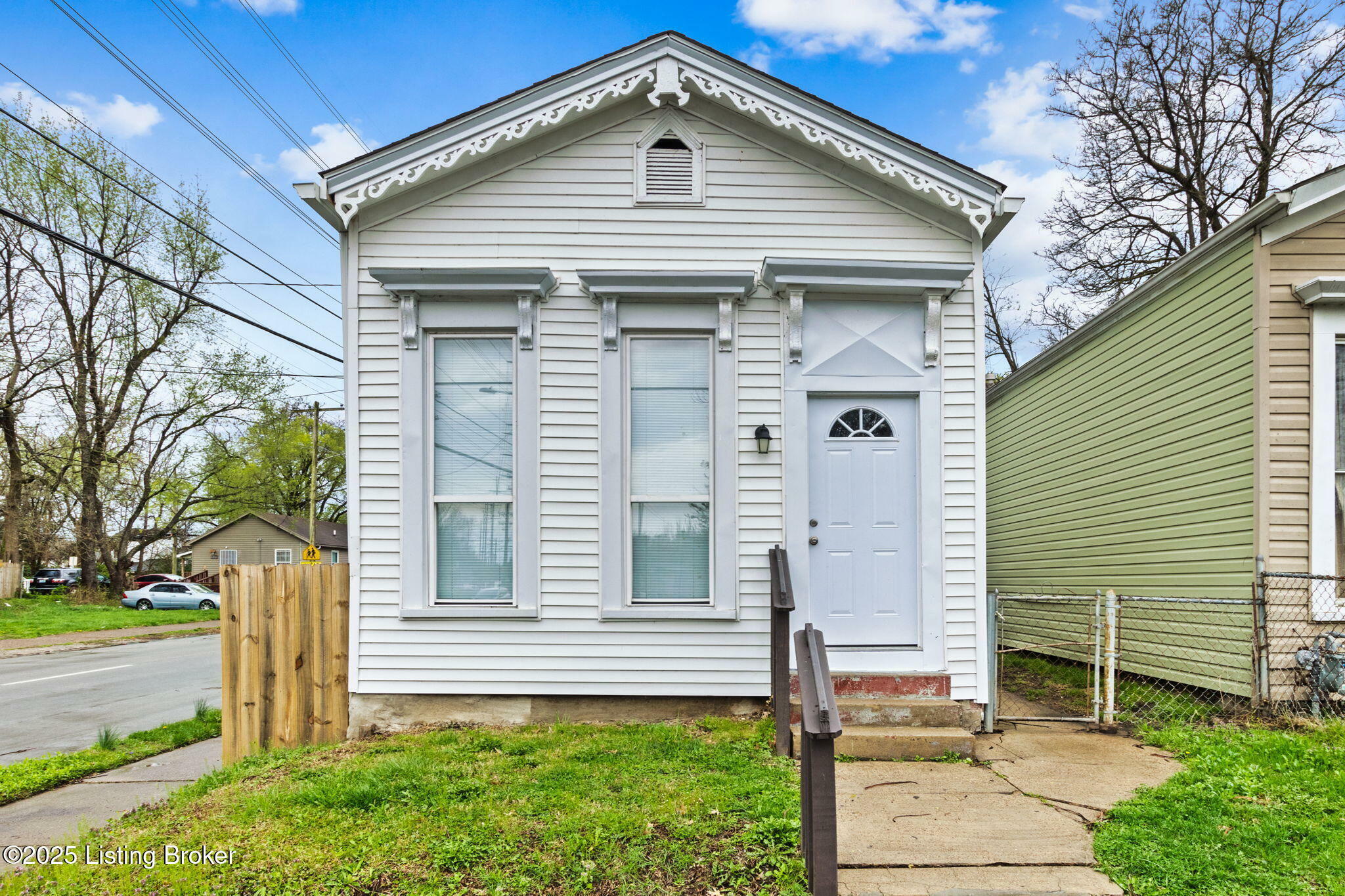 Property Photo: 2200 Duncan St KY 40212