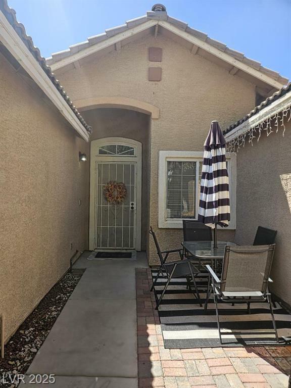 Property Photo: 2631 Bed Knoll Court NV 89031