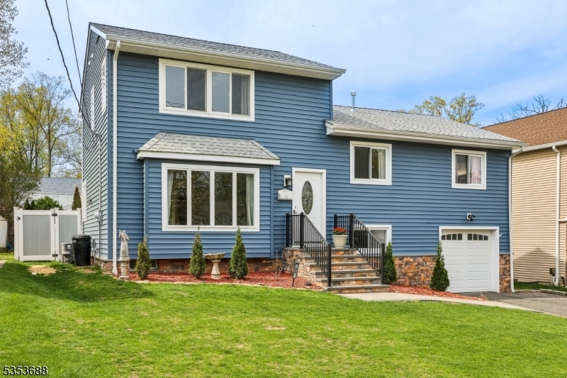 63 Woodland Ave  Verona Twp. NJ 07044 photo