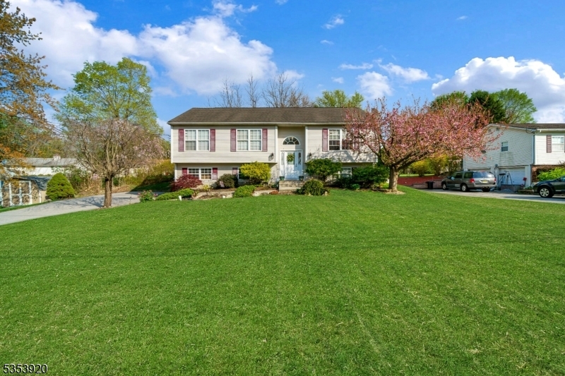 Property Photo: 808 Rt 517 NJ 07418