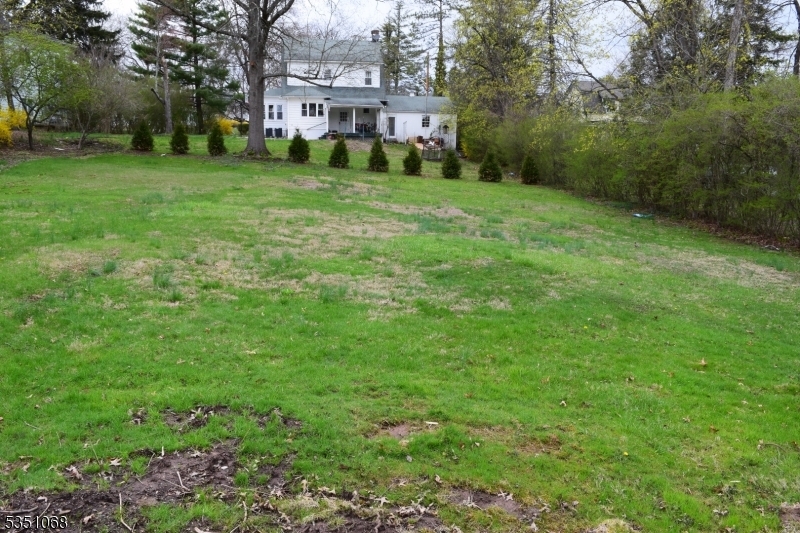 Property Photo: 10 Castle Pl NJ 07933
