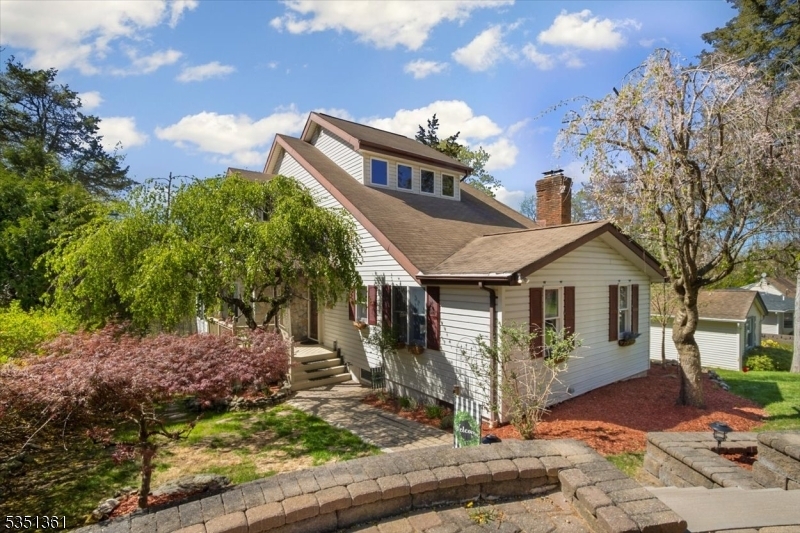 Property Photo: 30 Seneca Trail NJ 07871