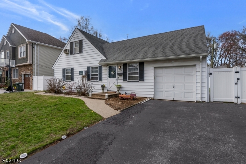 Property Photo: 336 West Lane NJ 07066