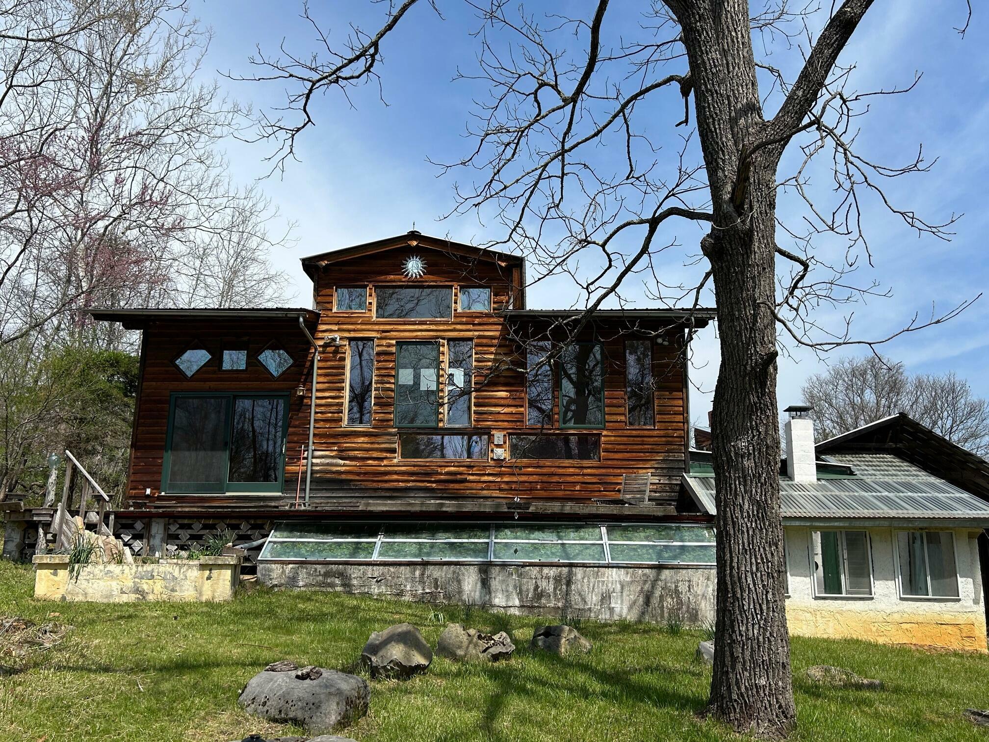 Property Photo: 323 Ravens Way WV 24970
