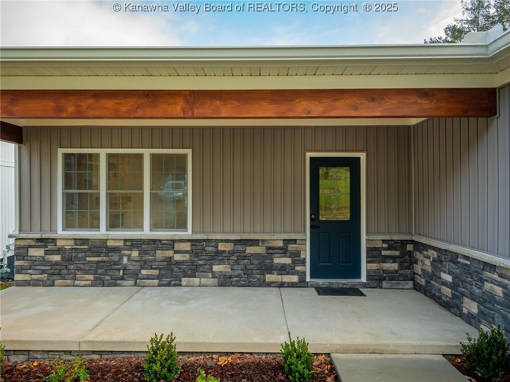 Property Photo: 2622 Larwood Drive WV 25302