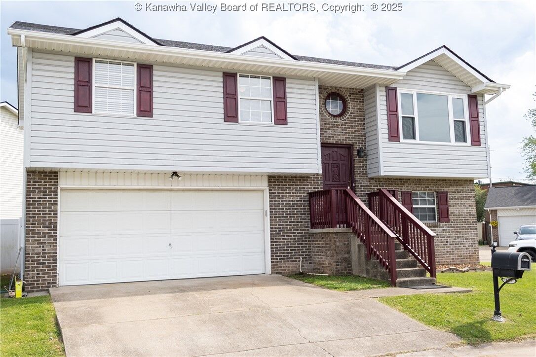 Property Photo:  197 Berry Hills  WV 25213 