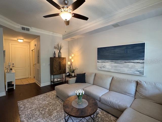 Property Photo: 501 Mirasol Circle 203 FL 34747