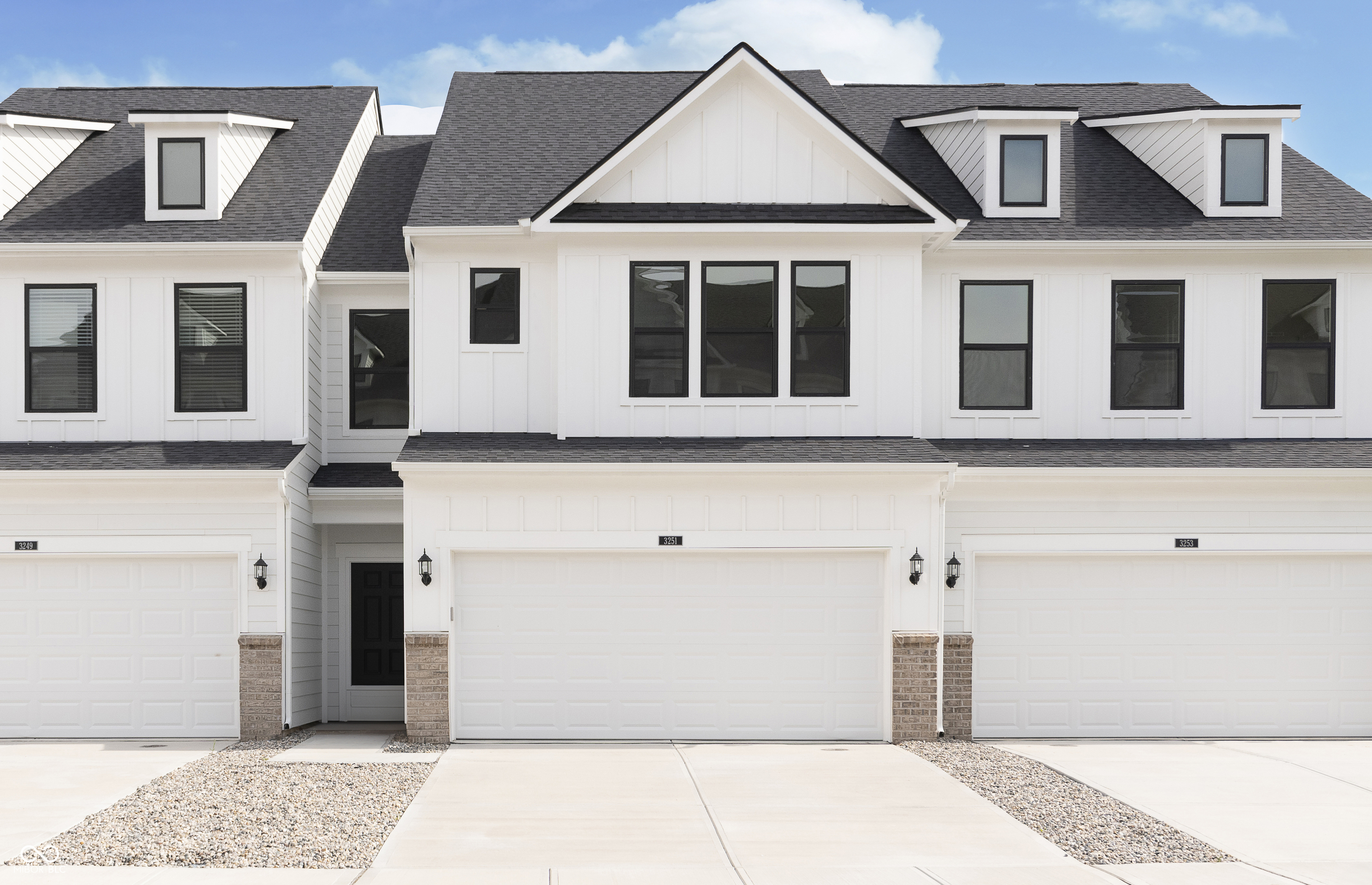 Property Photo: 3305 Noriker Lane IN 46077