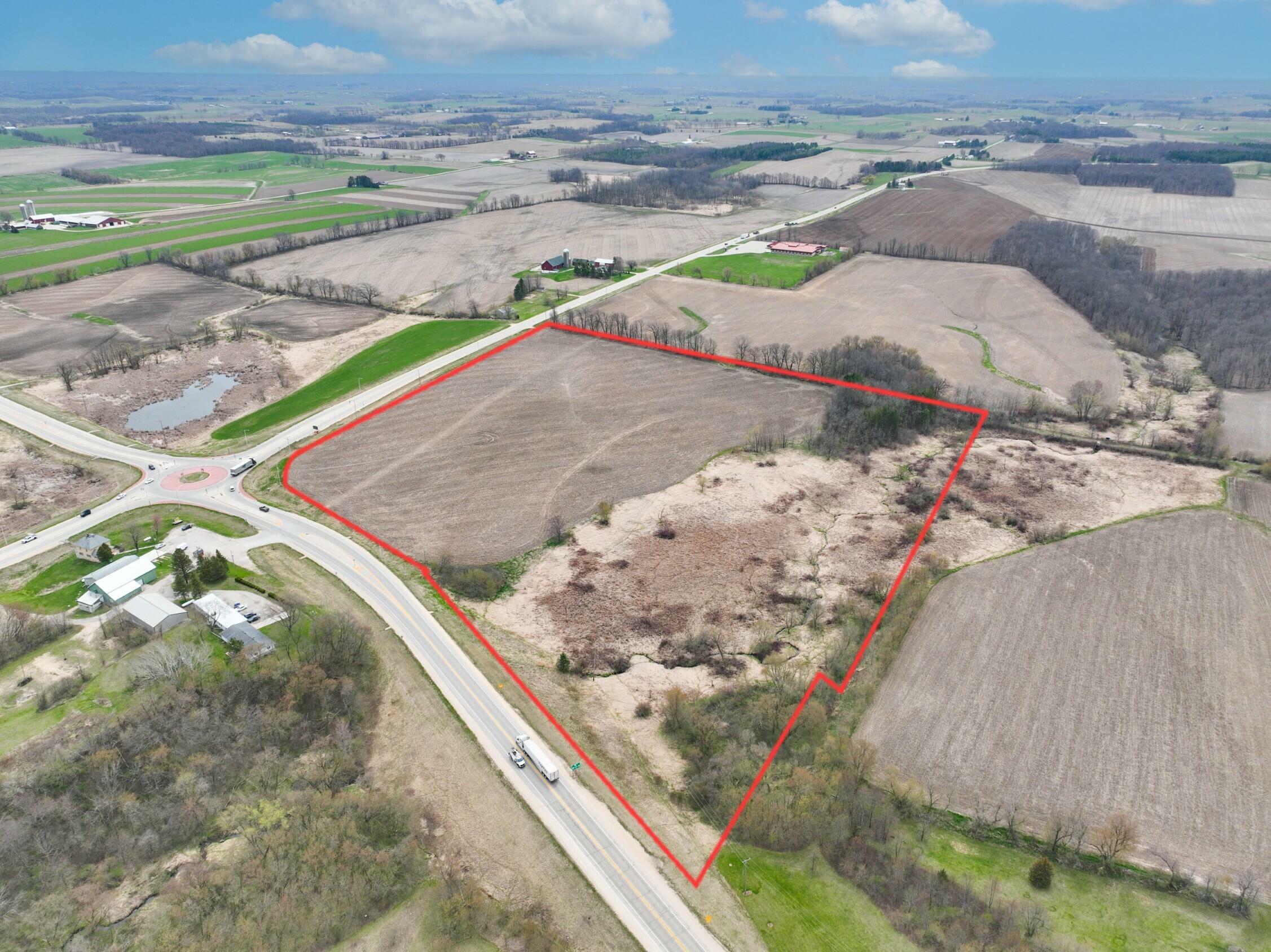 Property Photo: Lt3 State Road 33 - WI 53050