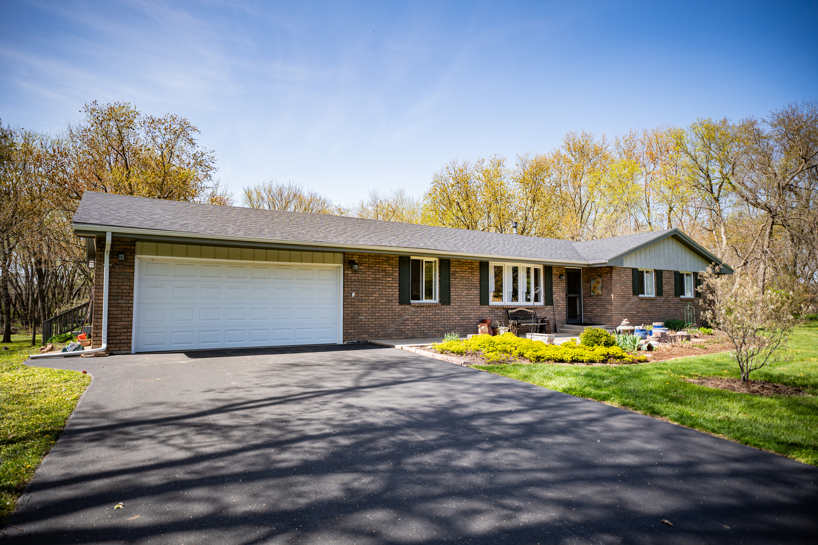 Property Photo:  5968 E Bradley Road  IL 61010 