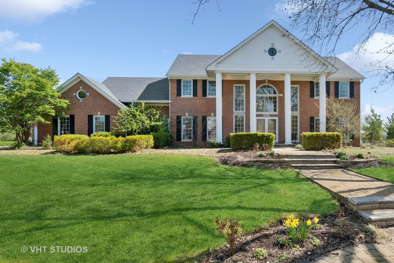 10603 Royal Porthcawl Drive  Naperville IL 60564 photo