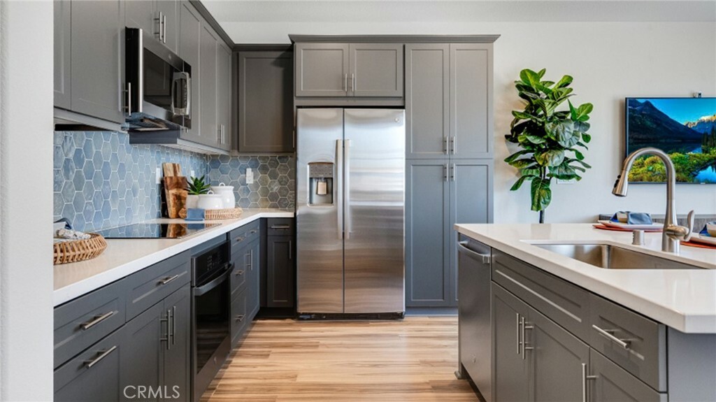 Property Photo:  2823 E Schumacher Paseo  CA 91762 