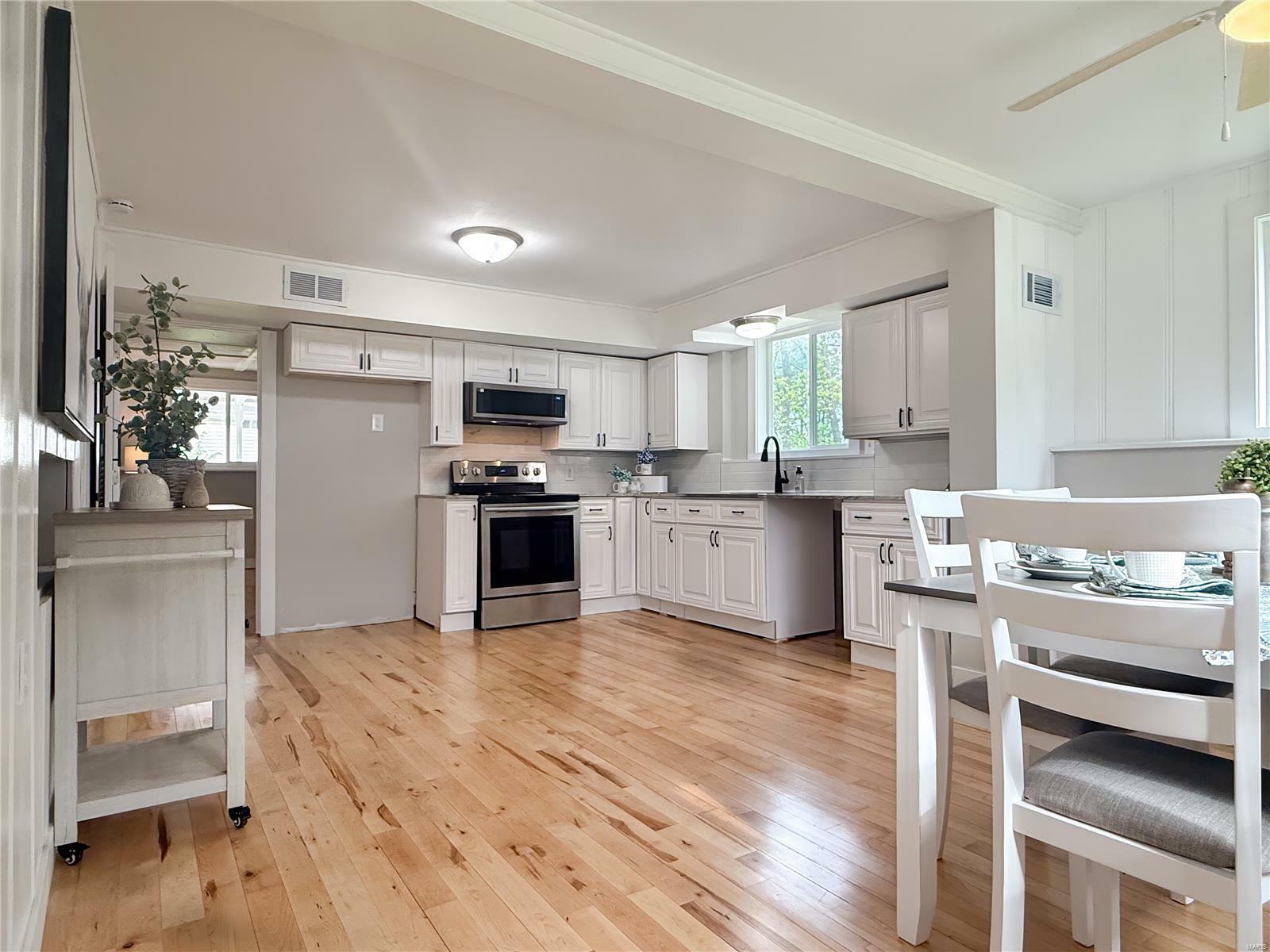 Property Photo: 312 Newberry Street MO 63645