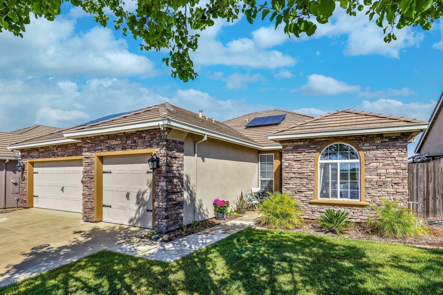 Property Photo: 191 Bullion Hill Drive CA 95252