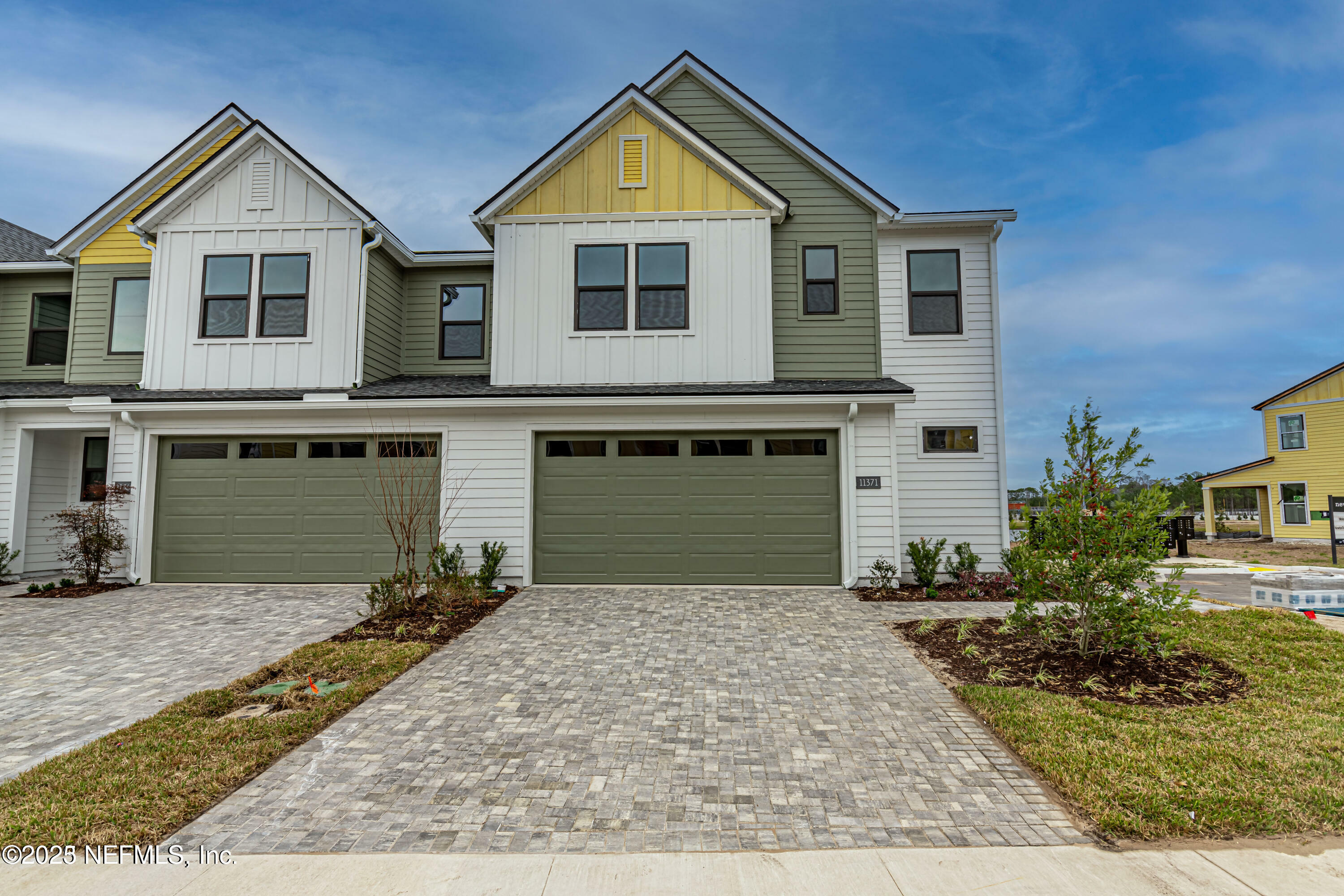Property Photo: 11371 Newtonian Boulevard FL 32256