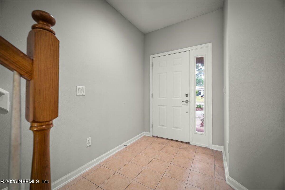 Property Photo: 4195 Marblewood Lane FL 32216