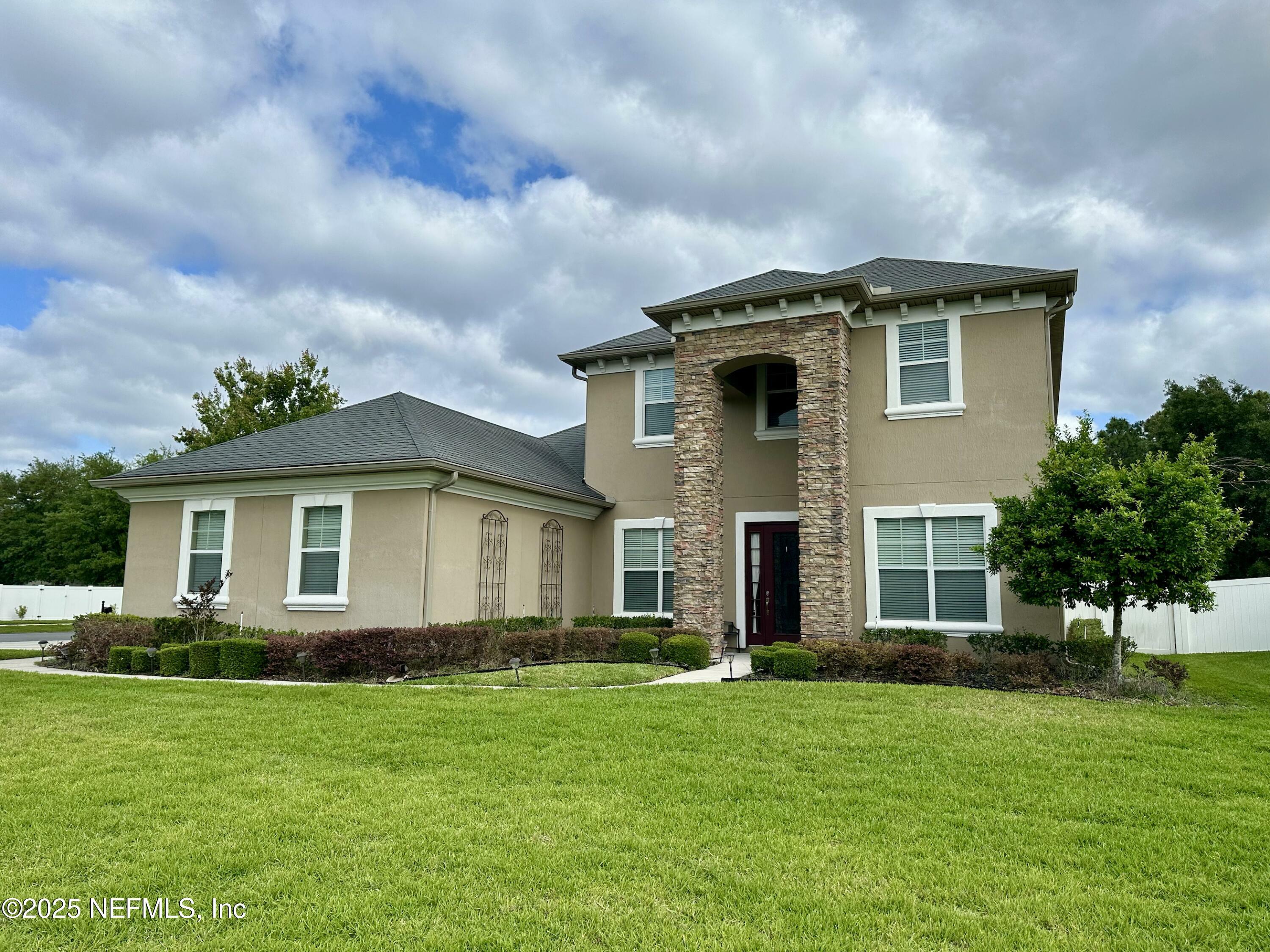 Property Photo: 746 Abby Mist Drive FL 32259