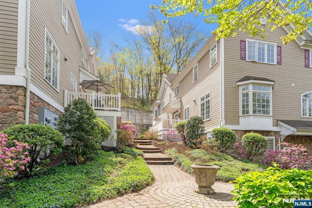 58 Chestnut Street 1  Morristown Town NJ 07960 photo
