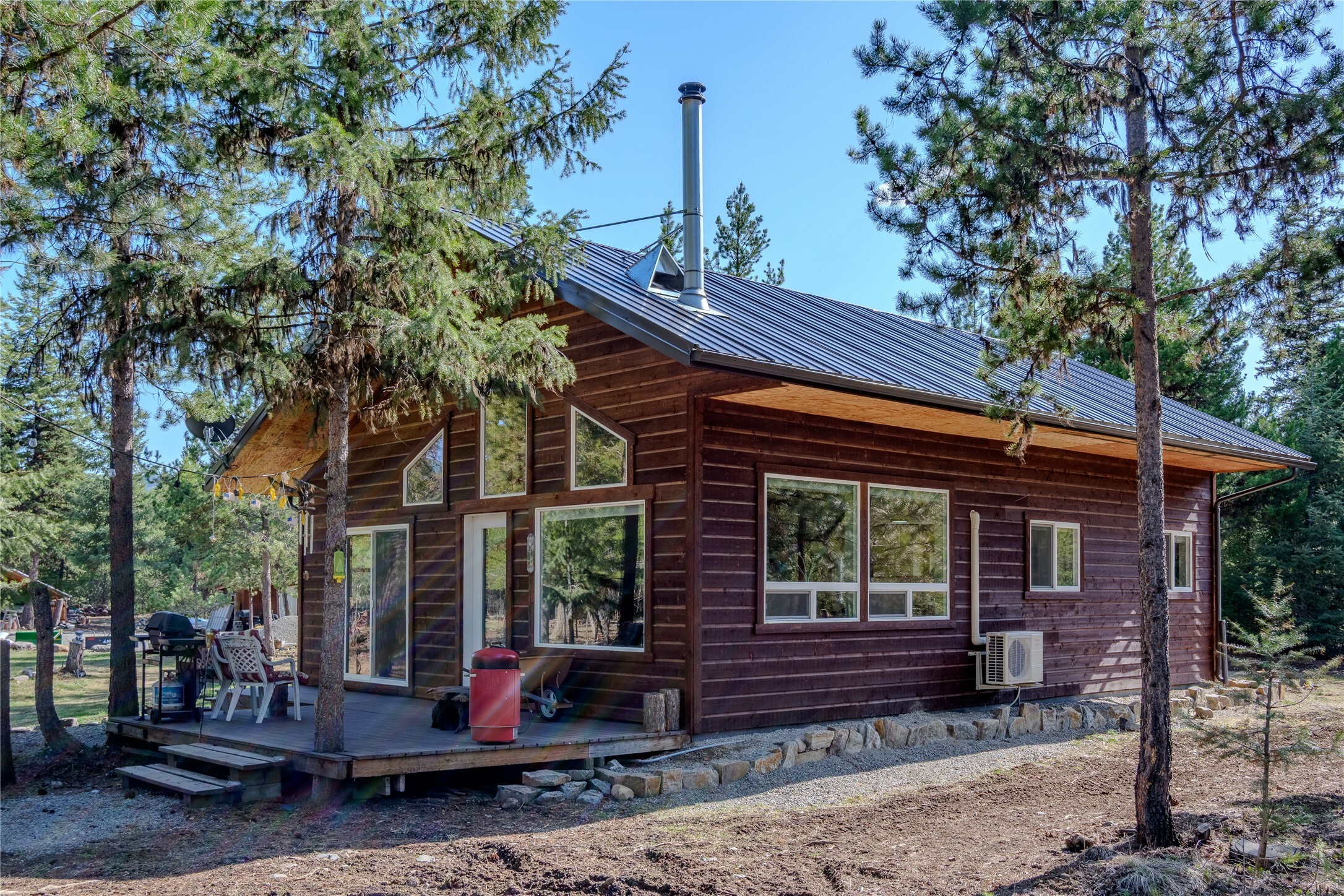 Property Photo: 886 Rogers Mountain Loop MT 59923