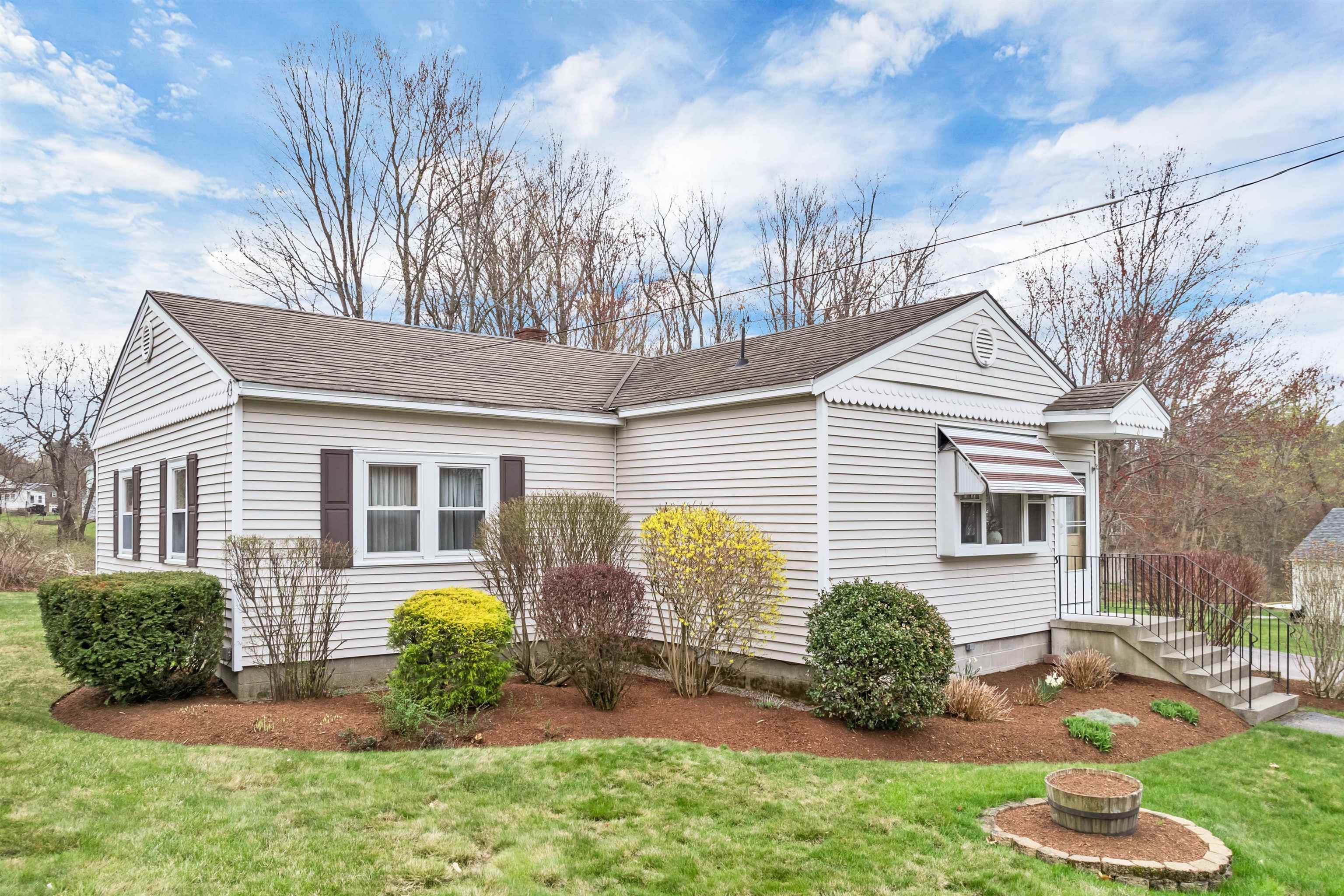 Property Photo: 37 Beaton Street NH 03235