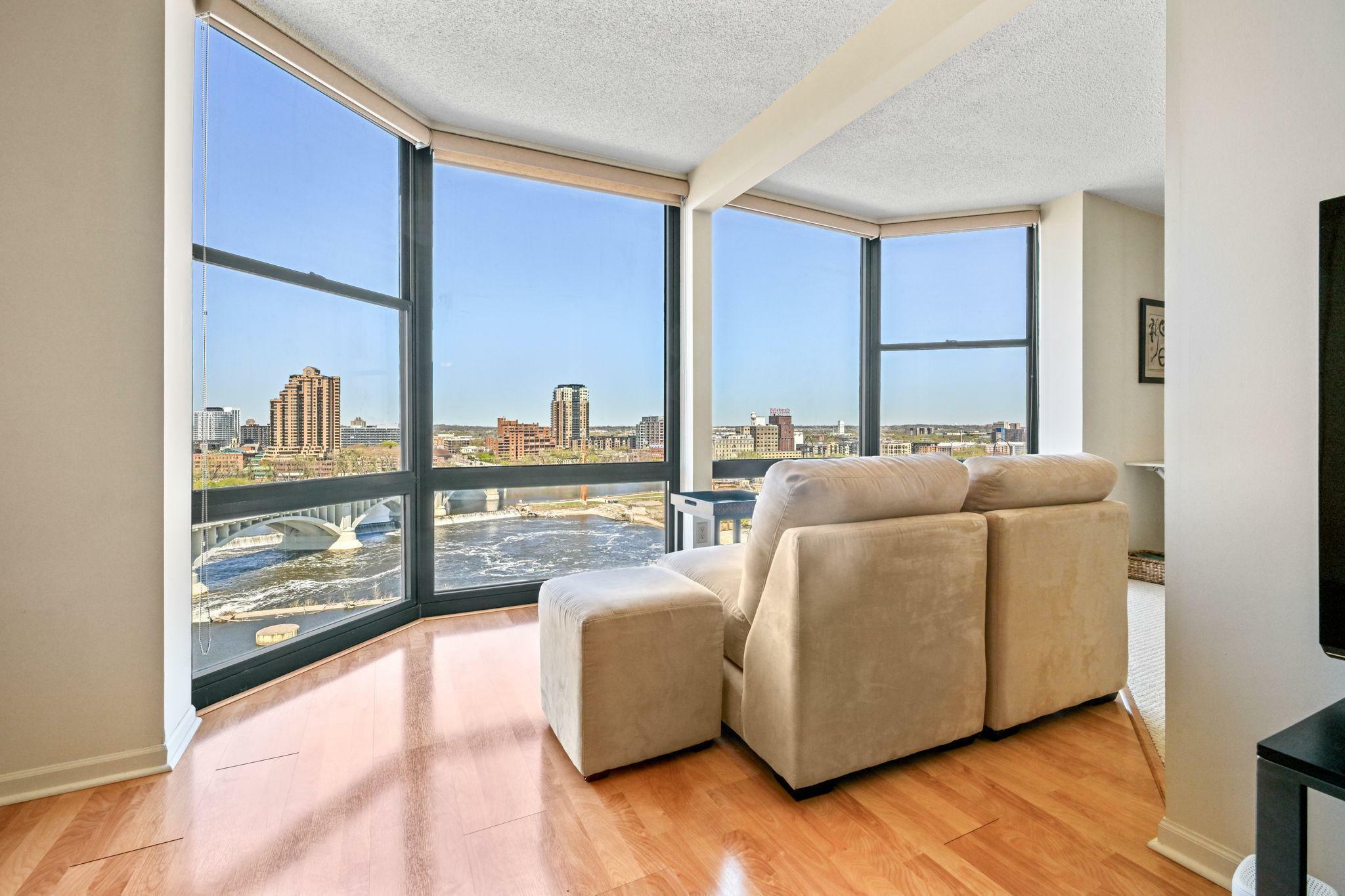 Property Photo: 401 S 1st Street 1312 MN 55401