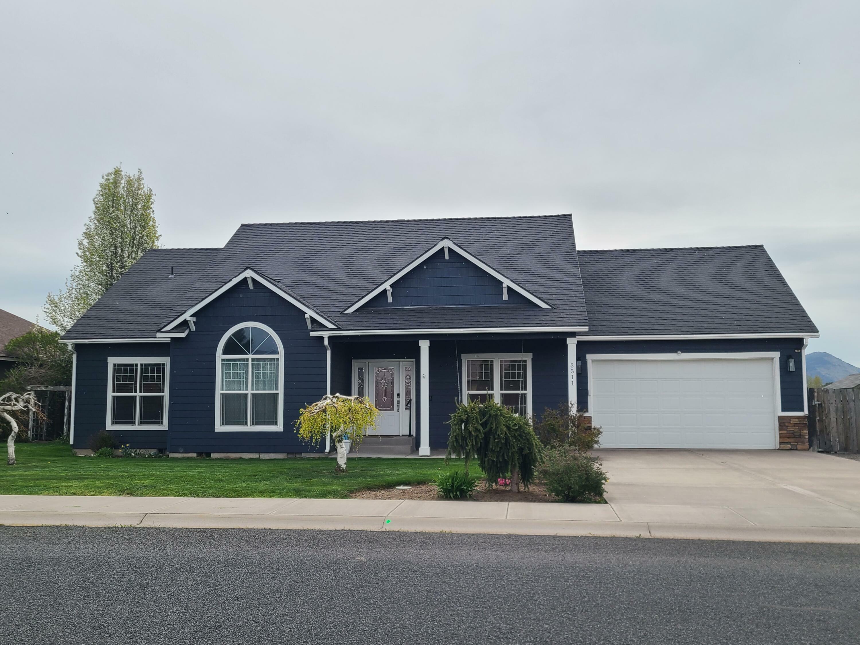 3311 Barnes Way  Klamath Falls OR 97603 photo