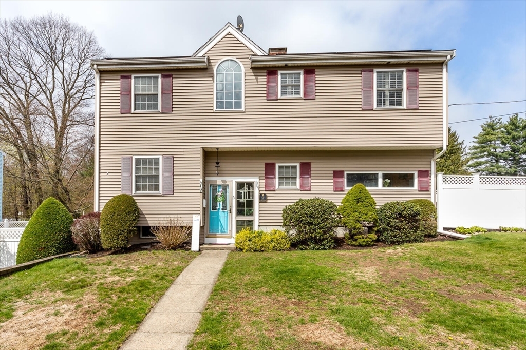 Property Photo: 3 Walnut Knls MA 02021