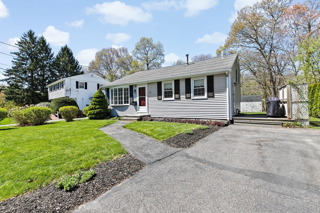 Property Photo:  44 Eastfield Drive  MA 02302 