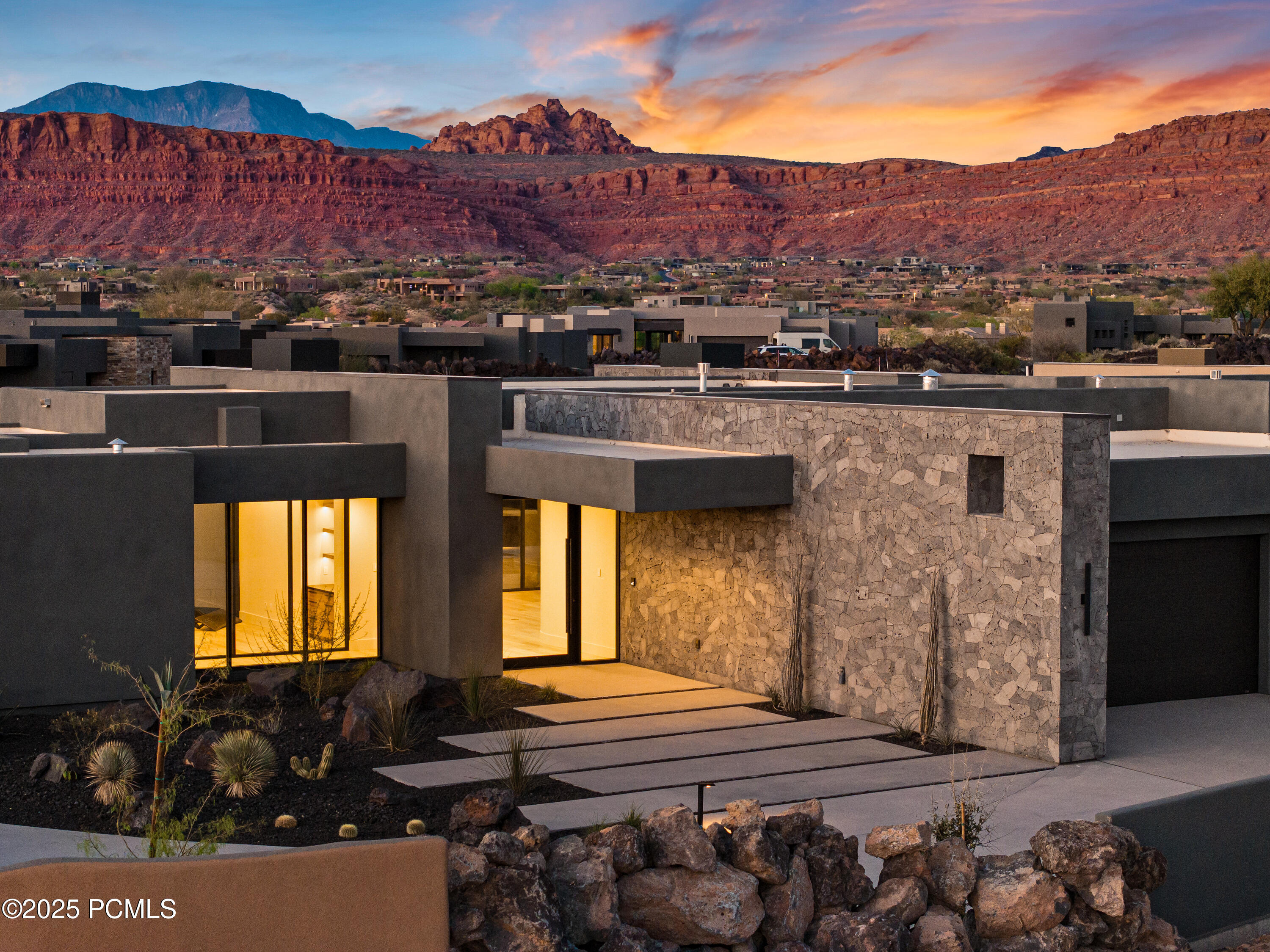 2643 W Mesa Trails Way  Other City - Utah UT 84770 photo