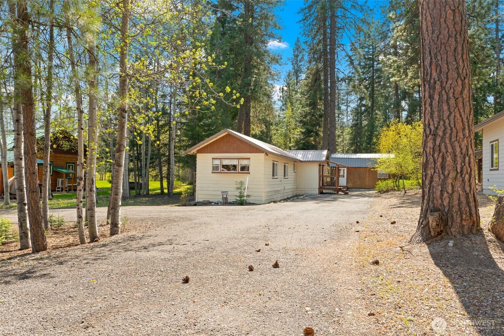 Property Photo: 540 W Pacific Avenue WA 98940