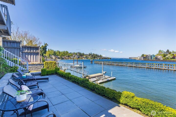 Property Photo:  3510 W Commodore Way  WA 98199