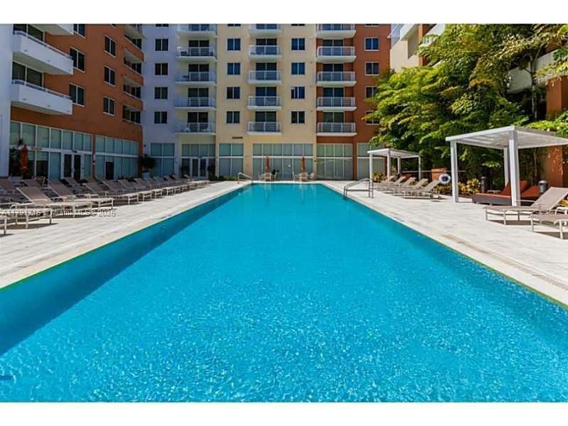 Property Photo: 2775 NE 187th St 311 FL 33180