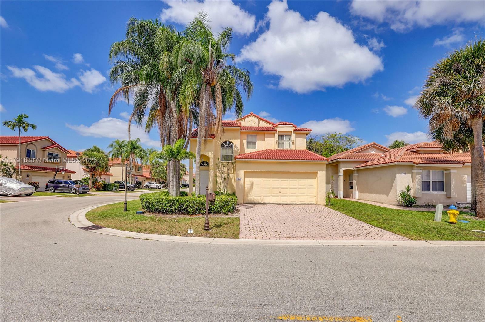 Property Photo: 1688 SW 158th Ave FL 33027