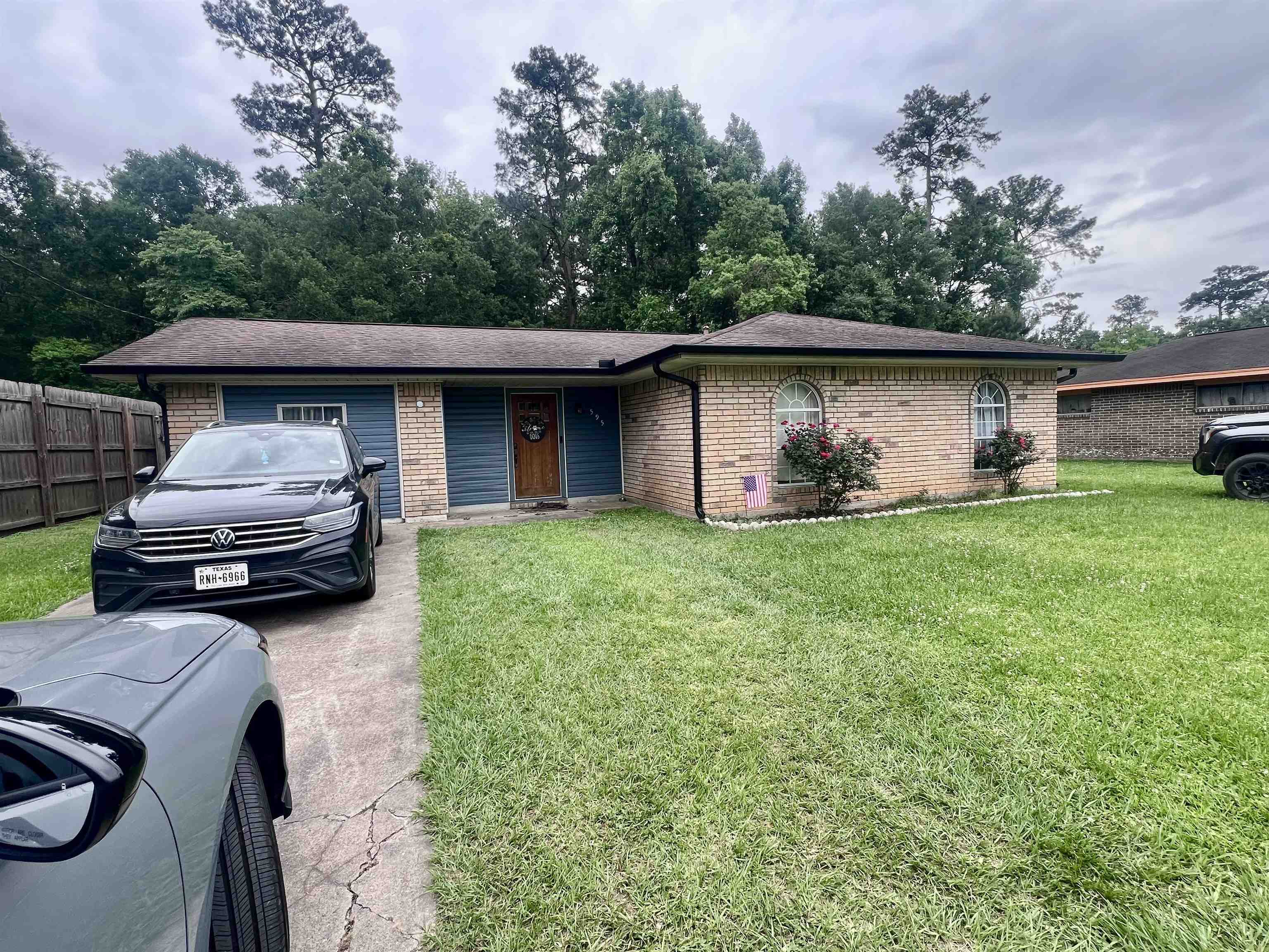 Property Photo: 595 Moreland Street TX 77662