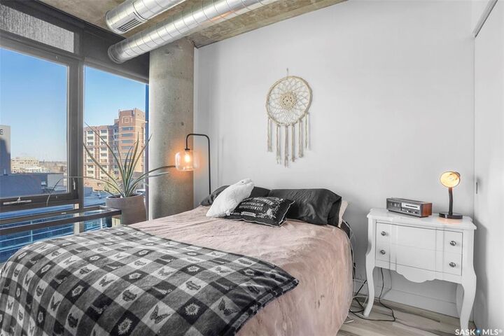 490 2nd Avenue S 503  Saskatoon SK S7K 4H5 photo