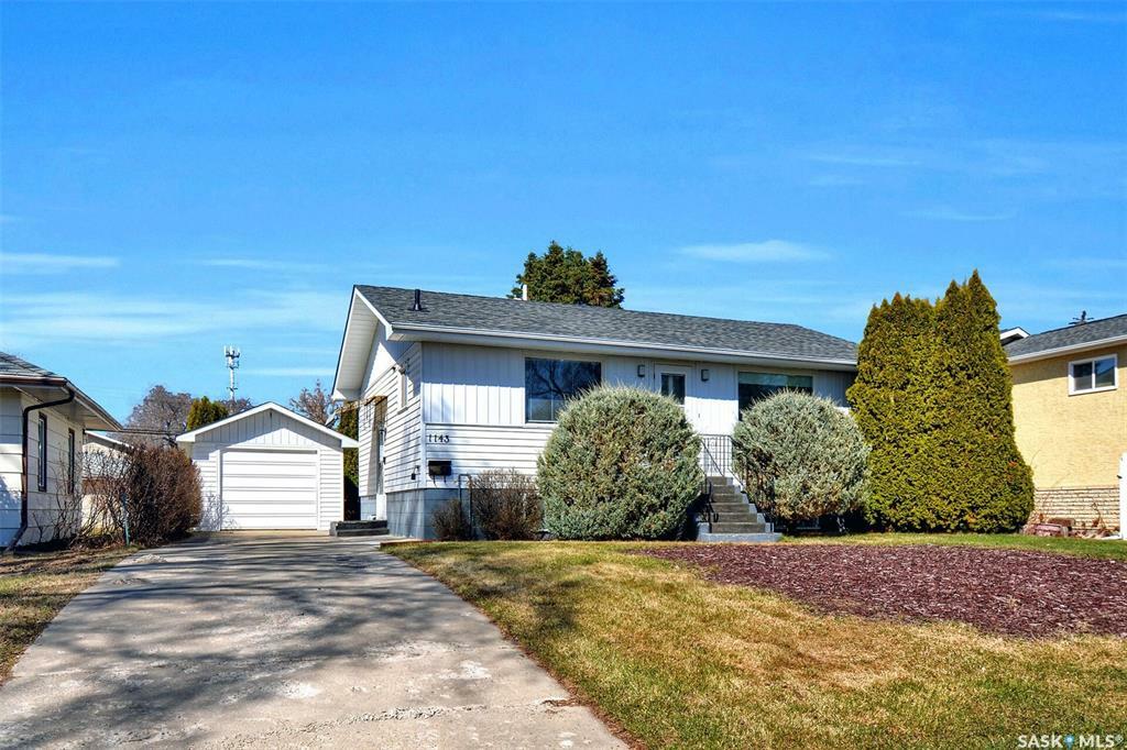 1143 O Avenue S  Saskatoon SK S7M 2T3 photo
